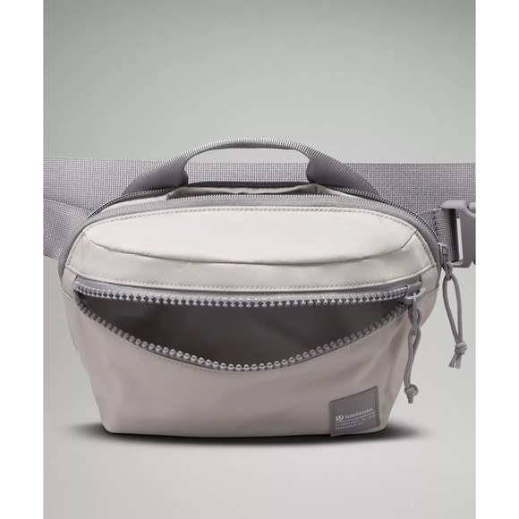 NWT Lululemon All Day Essentials Belt Bag 2.5L (#b2) bin+ - Picture 5 of 12